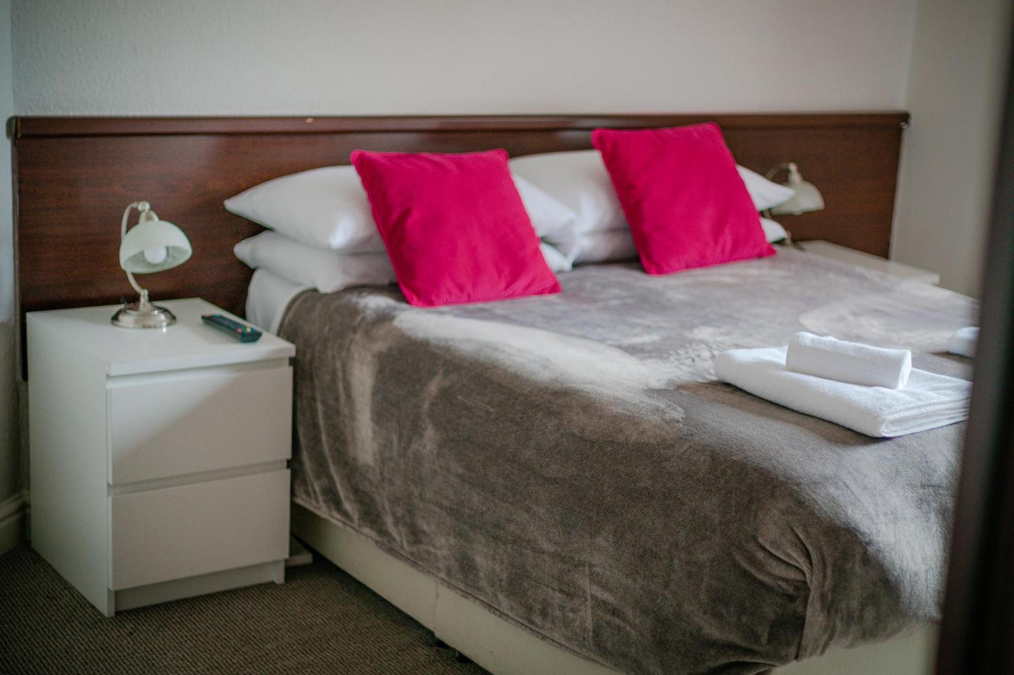 リーズ The Beechwood Bed & Breakfast エクステリア 写真