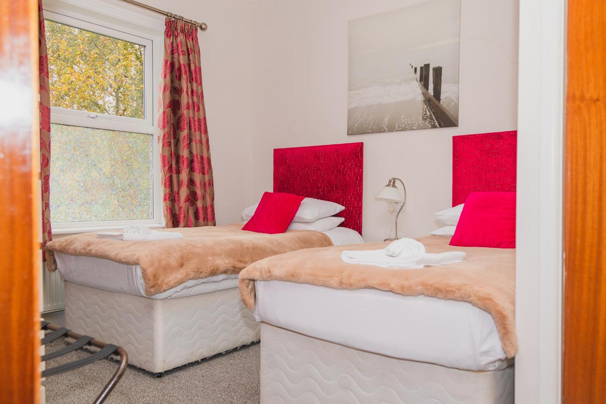 リーズ The Beechwood Bed & Breakfast エクステリア 写真