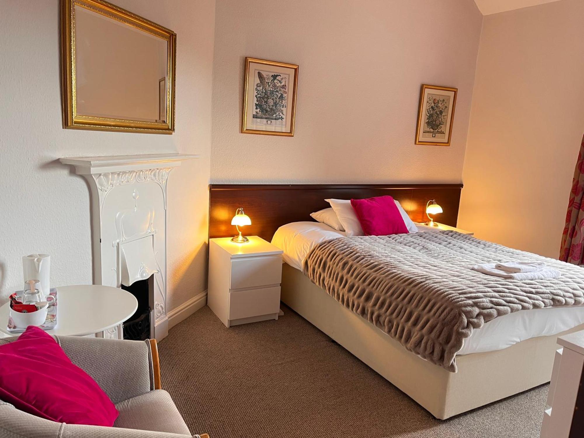 リーズ The Beechwood Bed & Breakfast エクステリア 写真